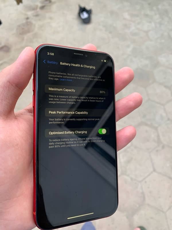 iPhone XR 3