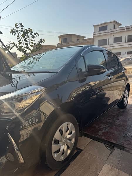 Toyota Vitz 2019 (Full option) 4