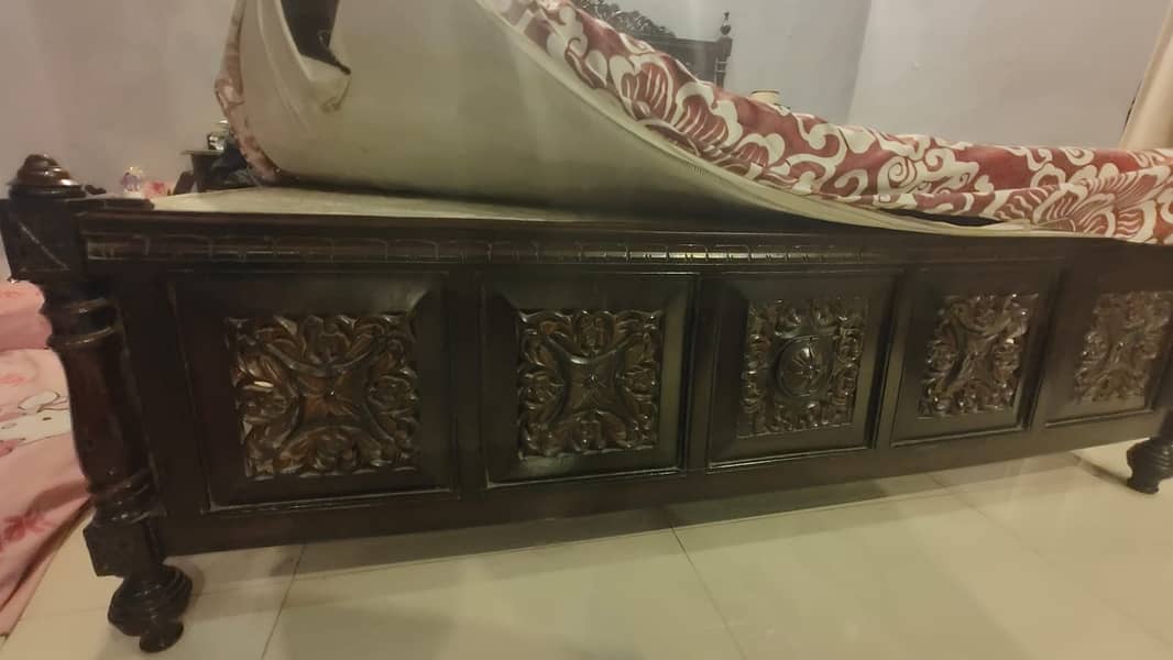 Chinotic real wood bed 3