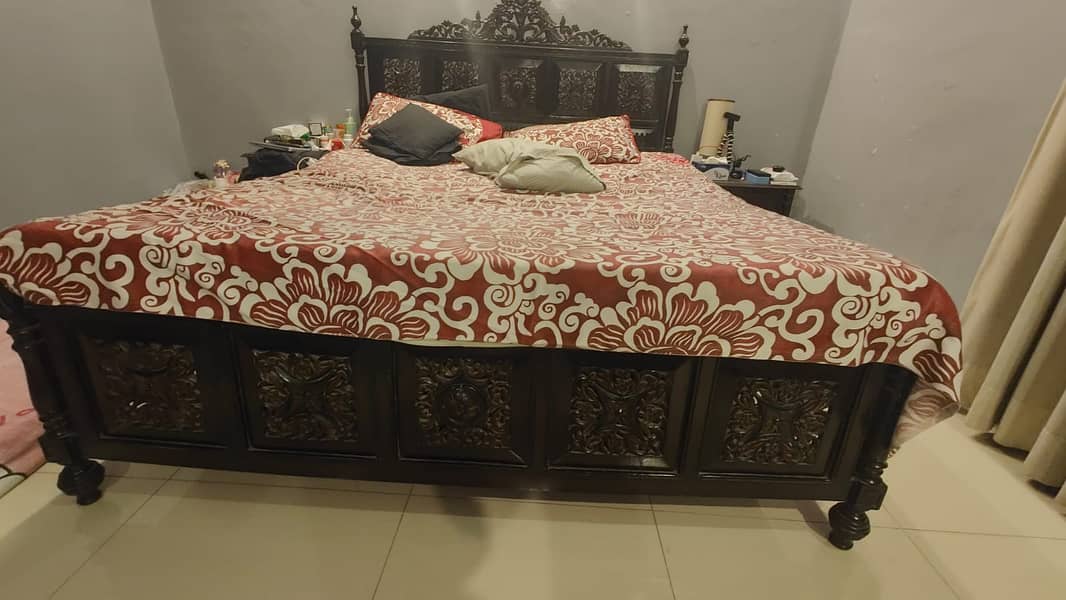 Chinotic real wood bed 5