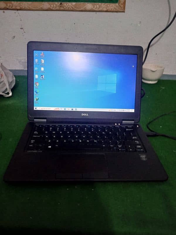 laptop 8/128 SSD for sale 0