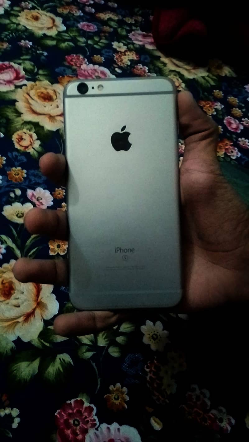 Apple iPhone 6S Plus 5