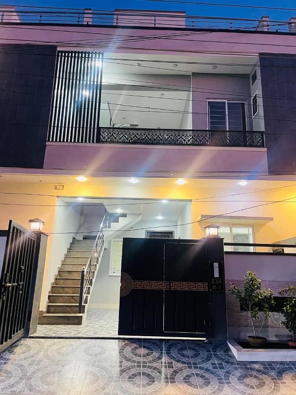 5 Marla Brand New House Triple Storey In Johar Town R1 Block 6 Bedrooms 1