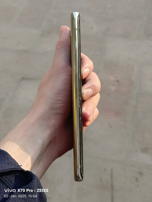 OnePlus 8 4