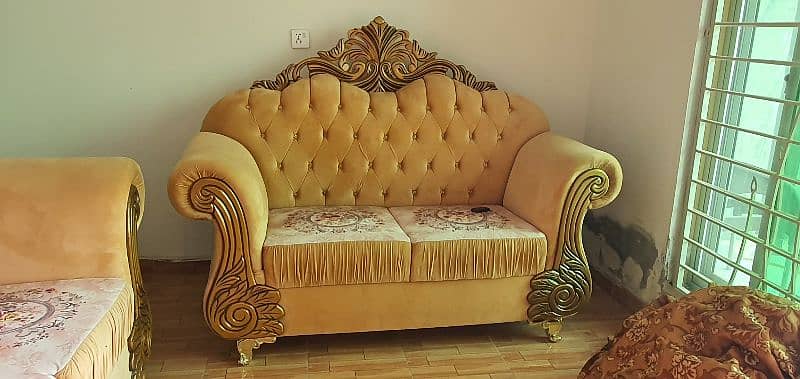 Sofa for sale 7