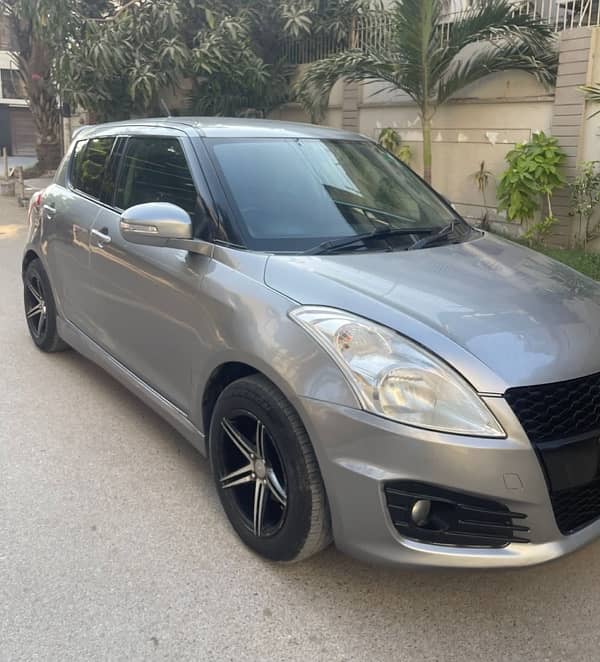 Suzuki Swift RS 2012 10