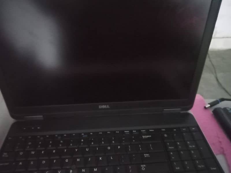 Dell i7 4 generation 8 gb ram 500 hhd ha 2