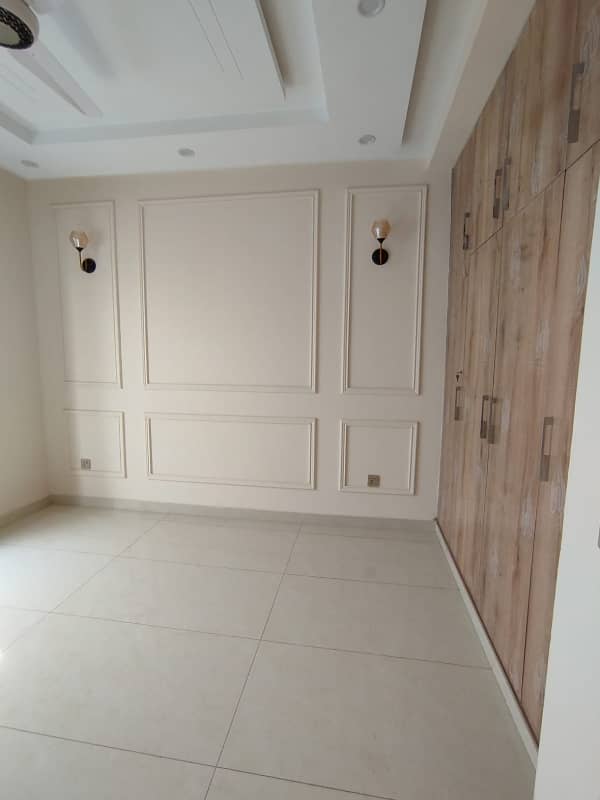 5 MARLA BRAND NEW HOUSE AVAILABLE FOR SALE IN DHA RAHBER 11 1