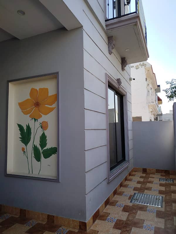 5 MARLA BRAND NEW HOUSE AVAILABLE FOR SALE IN DHA RAHBER 11 6