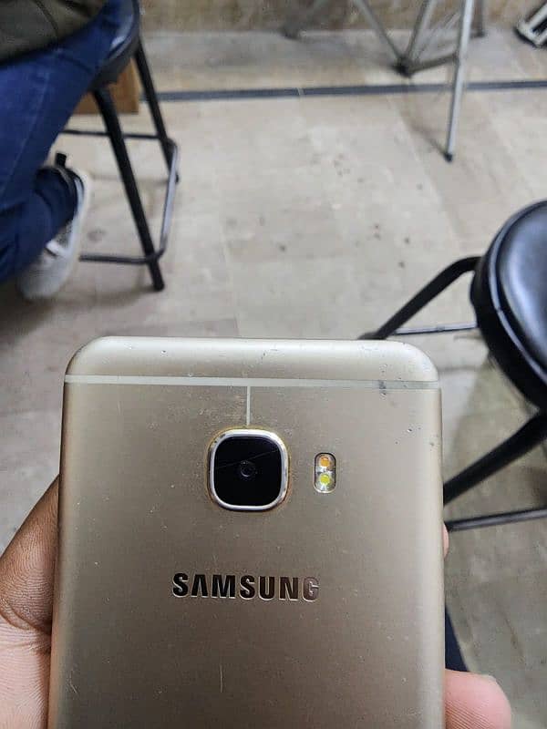 samsung C5 4/32gb 3