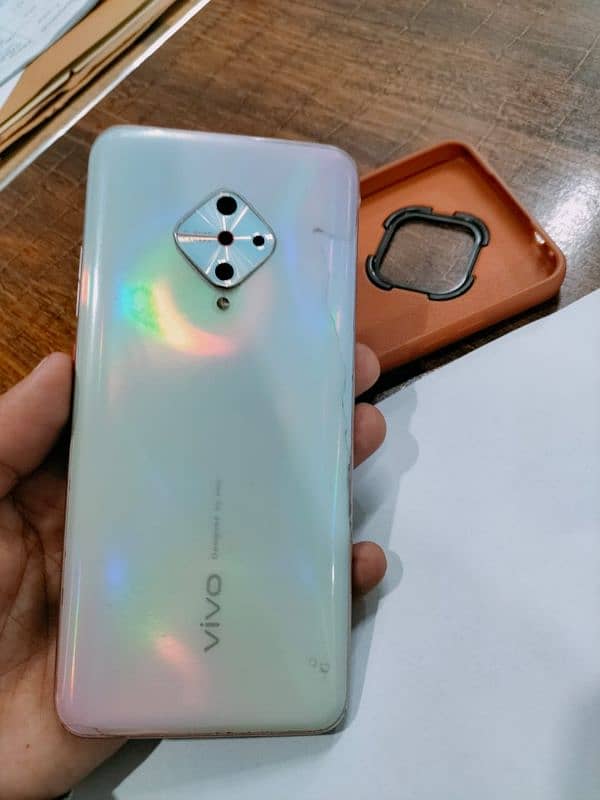 VIVO S1 Pro 8 GB 128GB 5