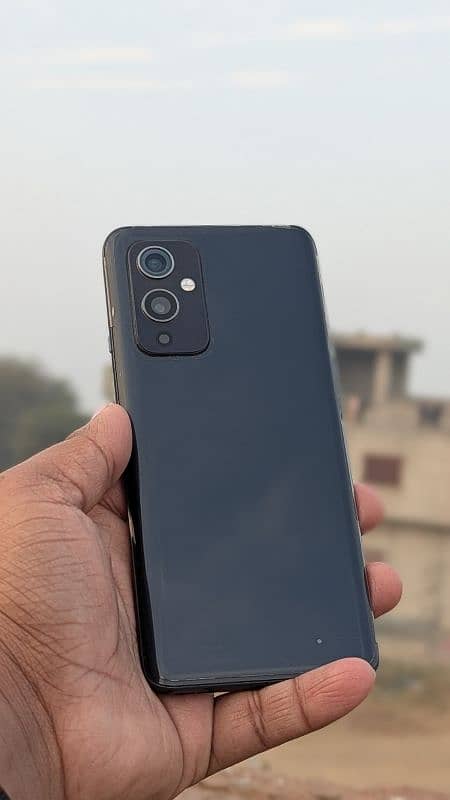 OnePlus 9 12/256 dual approved 1