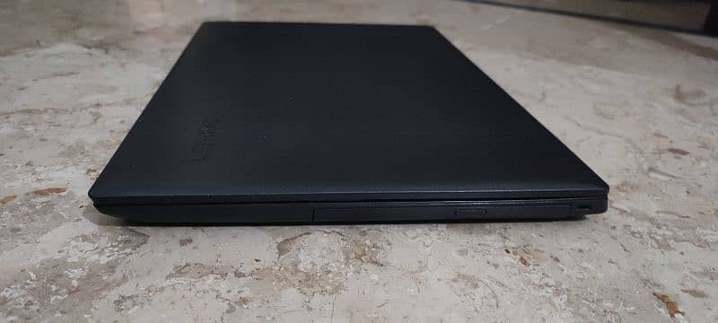 lenovo ci3 7th generation 4