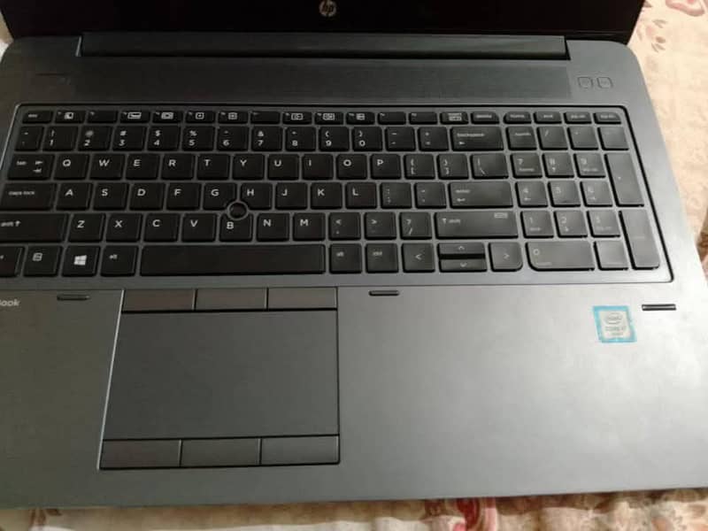 HP Zbook 15 g3 1