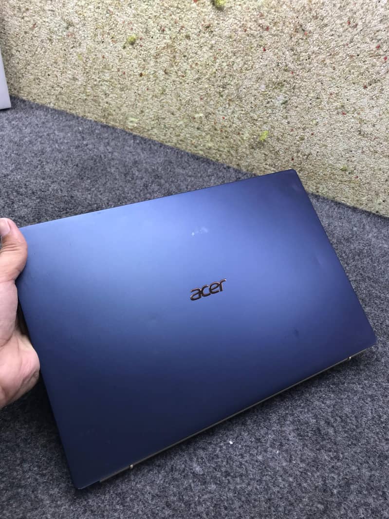 ACER SWIFT TOUCH^SLIM>i5/-10th GEN>8GB-256GB SSD 8