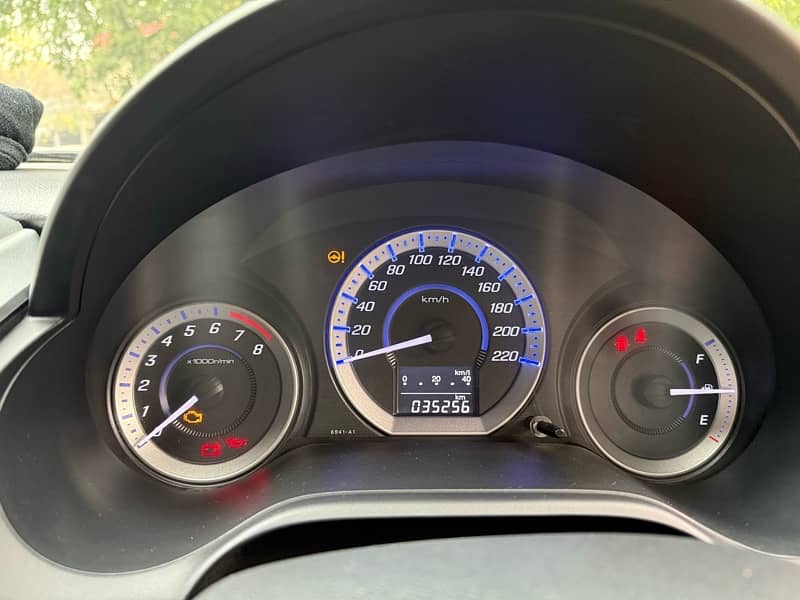 Honda City IVTEC 2018/ 2019 4