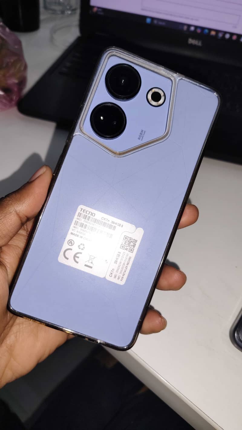 Selling tecno camon 20 pro complete box 8+8gb 256gb rom 0