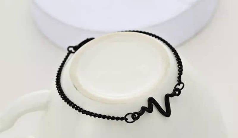 1 Pc Alloy Uni-Sex Heart Beat Bracelet 4