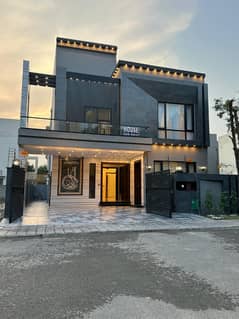 10 MARLA LUXURY BRAND NEW HOUSE FOR SALE IN SECTOR C BAHRIA TOWN LAHORE