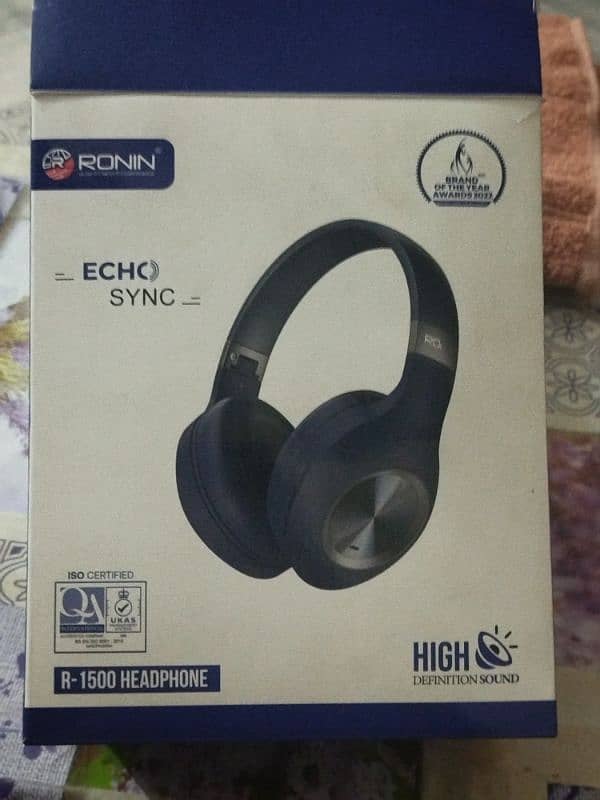 new headphones Ronin wireless with 6 months warranty 0