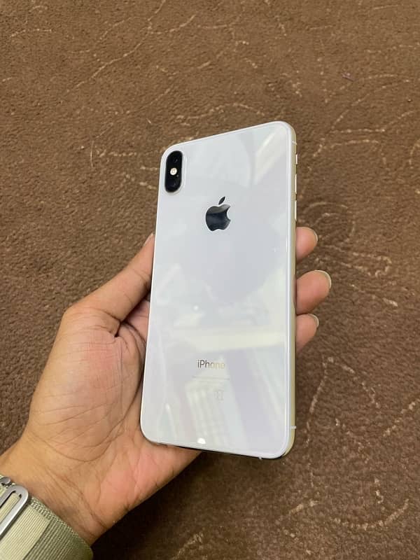 IPhone Xsmax 256 Gb dual Pta approved 4