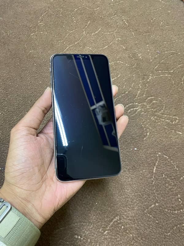 IPhone Xsmax 256 Gb dual Pta approved 5