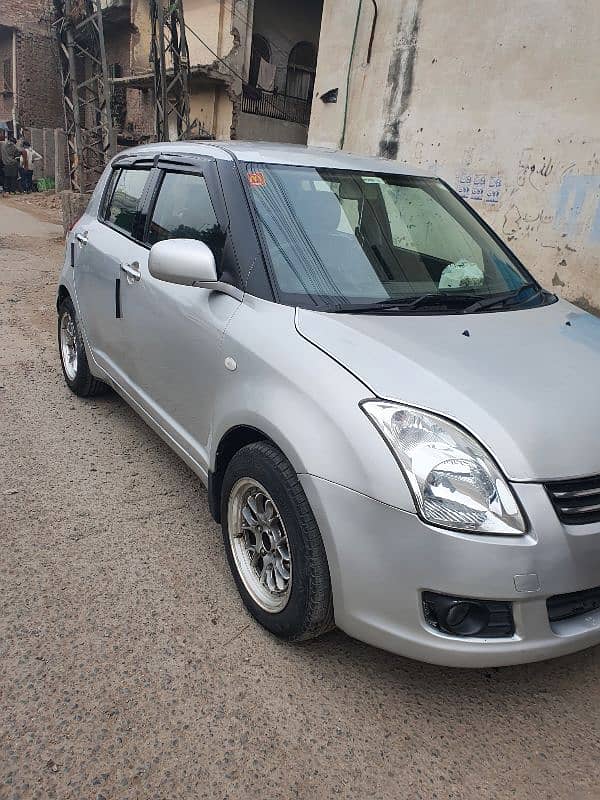 Suzuki Swift 2015 1