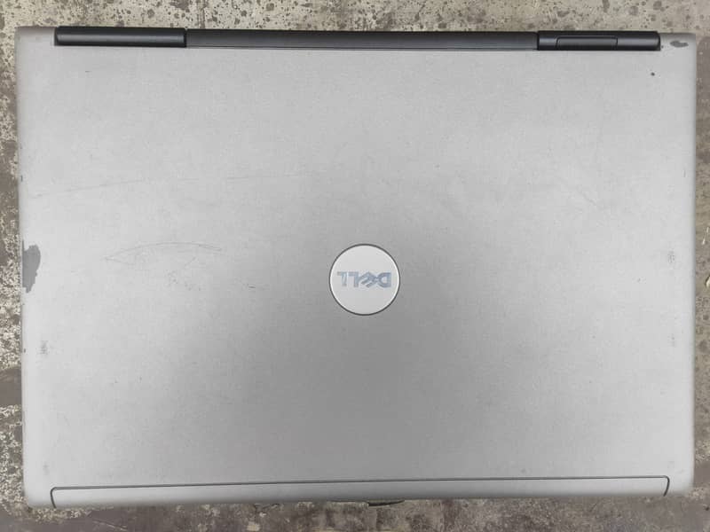 Dell  180GB HDD 15 inch screen 7