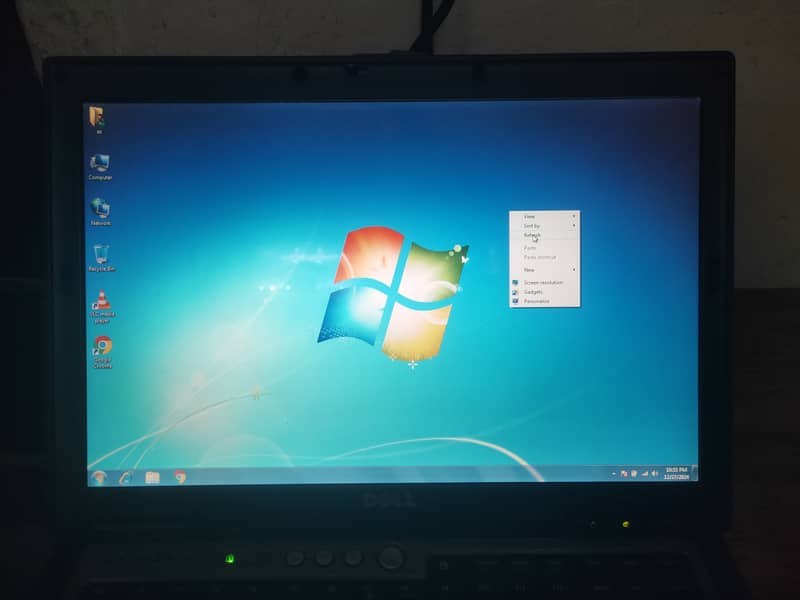 Dell  180GB HDD 15 inch screen 8