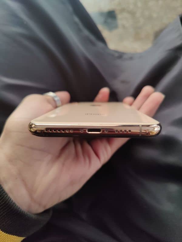 iphone Xs max non pta 10/10 condition 2