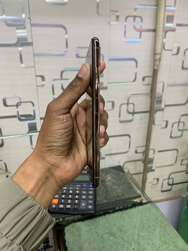 iphone xs max256 factory unlock pta approved dule phlycle 03367350191 1