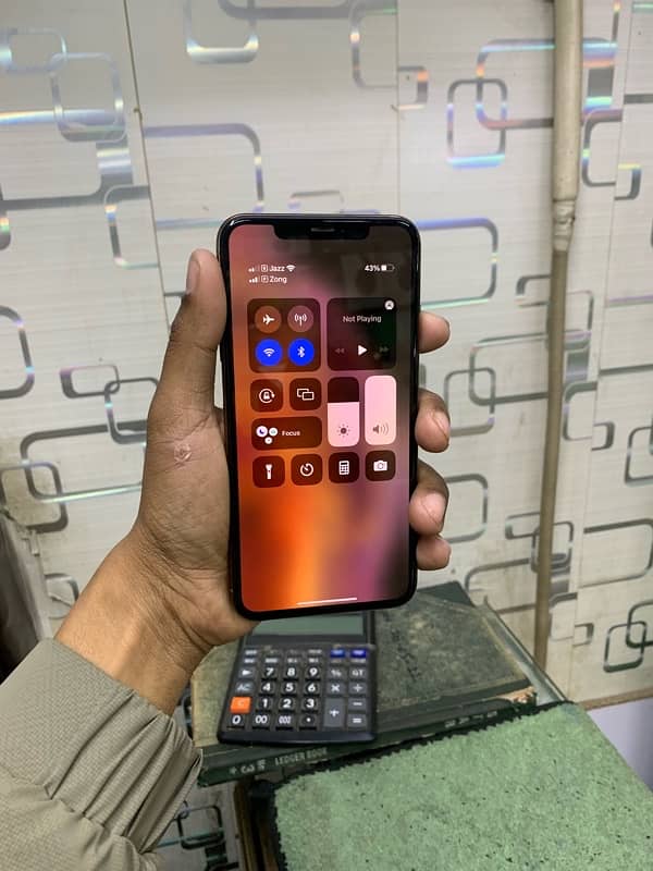 iphone xs max256 factory unlock pta approved dule phlycle 03367350191 5