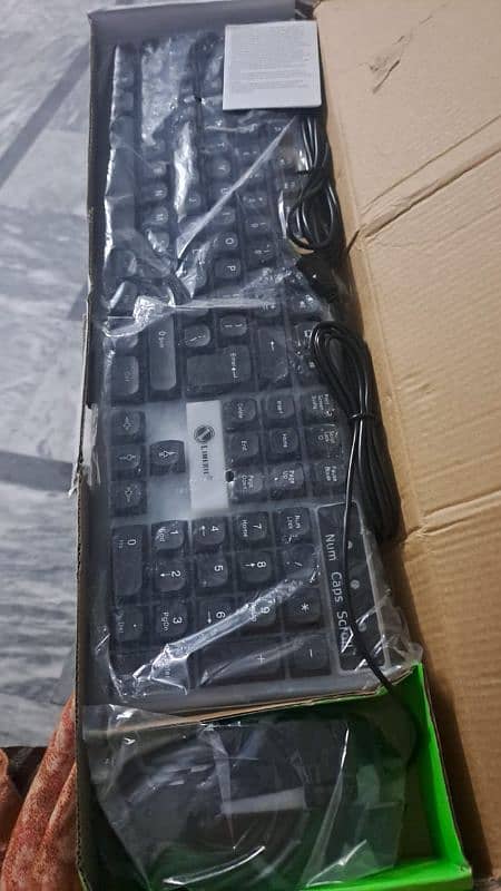 Keyboard and mouse Gaming 2