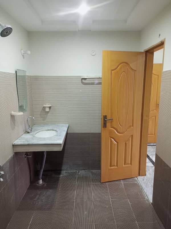 Abrar Estate Offers 1 Kanal Lower Portion For Rent In Audit And Accounts Society 2