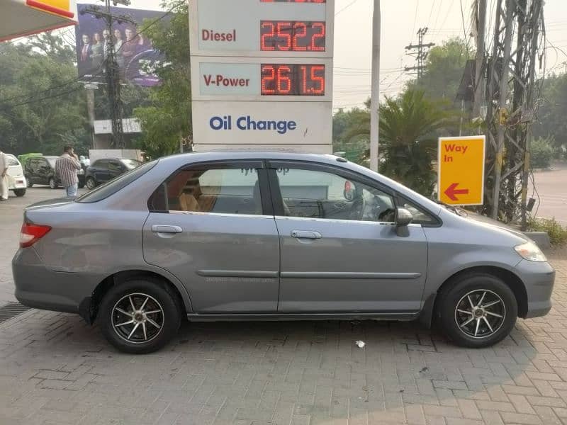 Honda City IDSI 2004 7