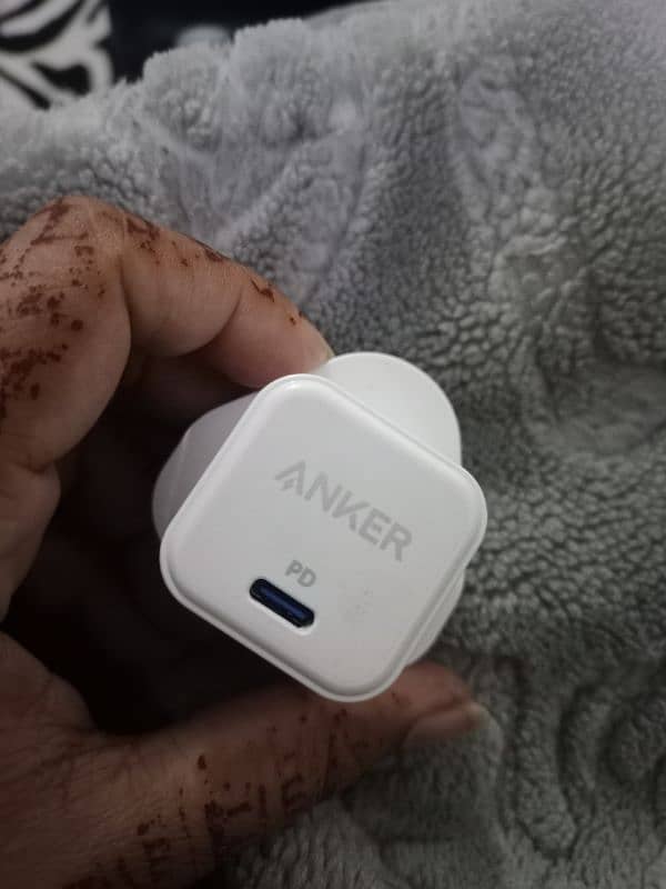 ANKER C2C  20 W Adopter 1