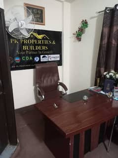 Office available for rent on sharing base