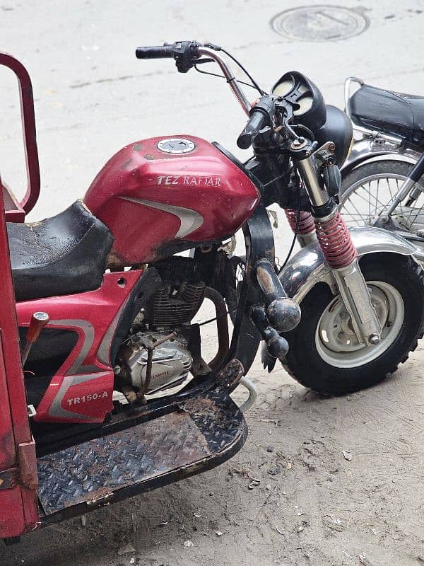 Loader Rikshaw 150CC,  Metal Full Cabin Body 150CC Engine 11