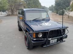 Isuzu Trooper 1984 urgent sell