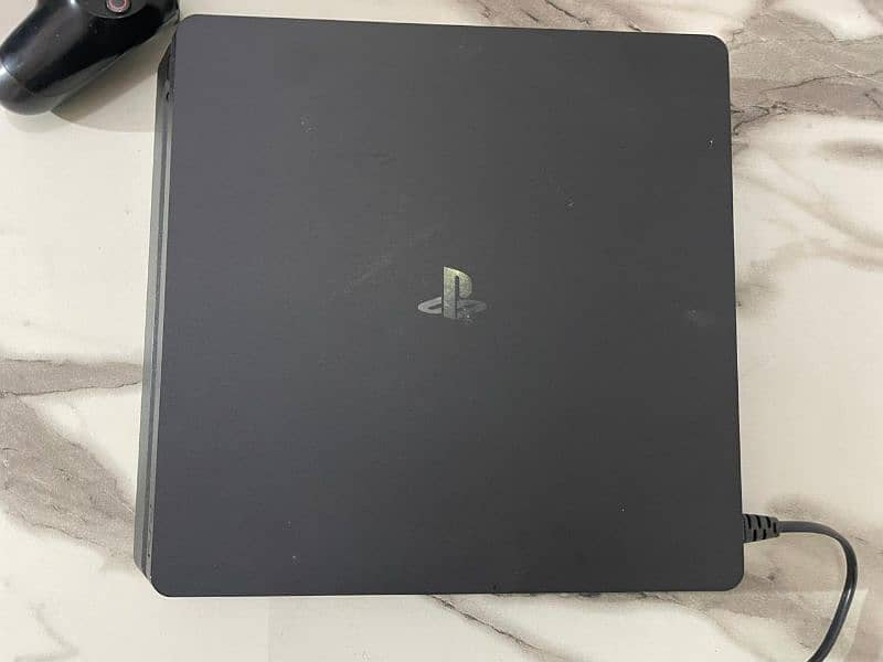 Playstation 4 Slim Jailbreak 1TB 3