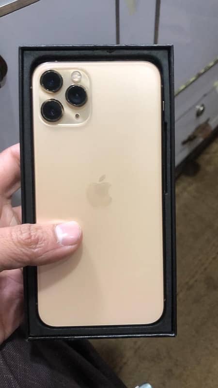 iPhone 11 pro 256 GB 0