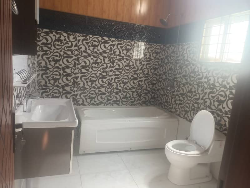 1 Kanal Single Story House For Rent In Jubilee Town 8