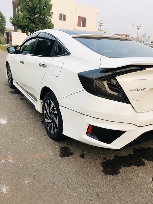 Honda Civic ug 2017 model 2