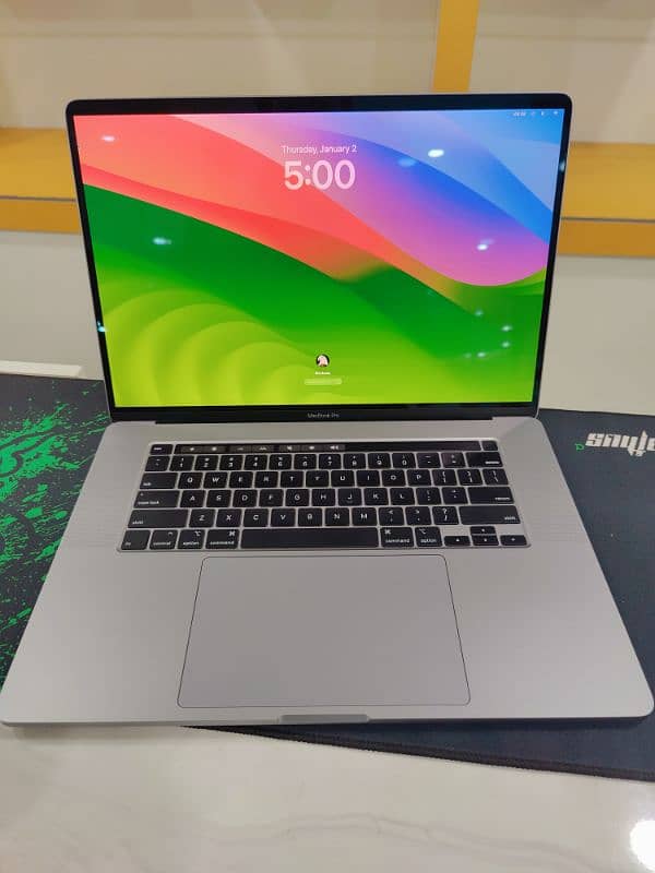 MacBook Pro 16" 2019 i9 32/1TB 4GB Card 0