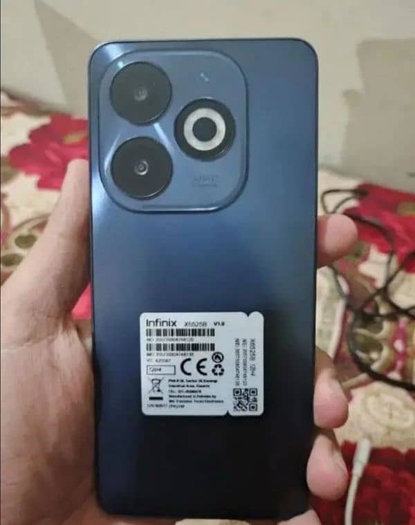 Infinix Smart 8 Full Ok working 4+4/64 GB Vip camera 5000 mAh type C 0