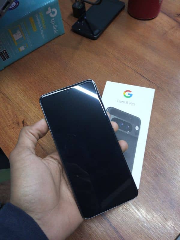 NEW/UNUSED Google Pixel 8 Pro 1