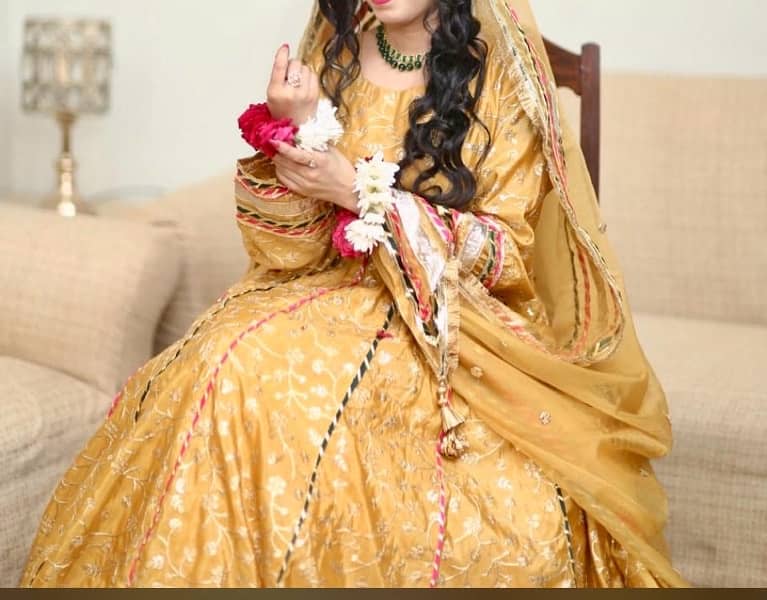 Bridal mehndi lehnga/Mayou wear/Mehdni dress 3