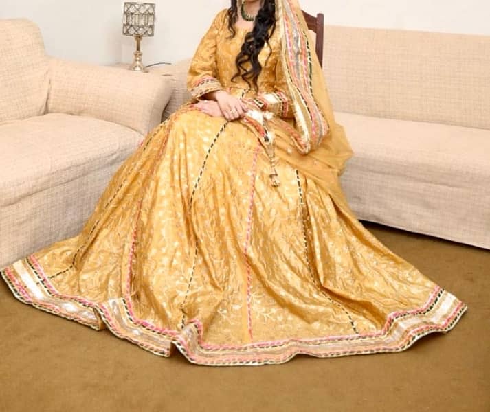 Bridal mehndi lehnga/Mayou wear/Mehdni dress 4