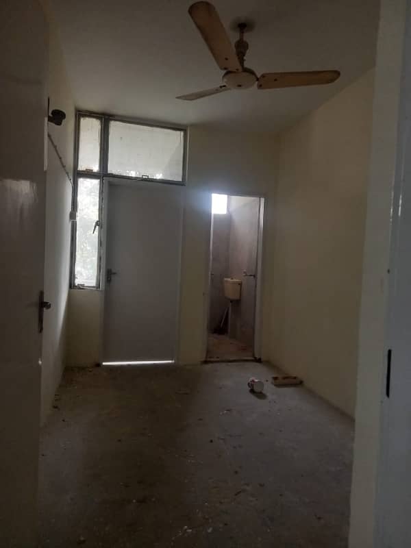 10 Marla 3 Bedrooms Apartment Available For Rent In Askari 2 Lahore Cantt 31