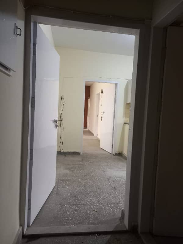 10 Marla 3 Bedrooms Apartment Available For Rent In Askari 2 Lahore Cantt 32